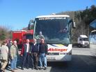 Mittags: Kurt, Walter, Adi und Karl vorm Bus